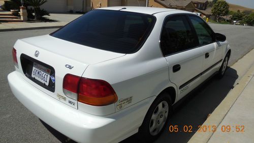 98 honda civic gx, natural gas vehicle, excellent condition.