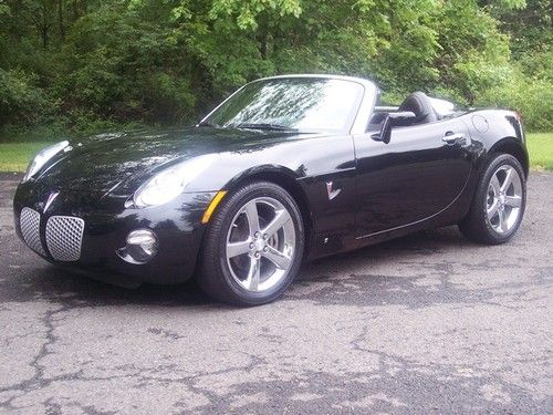 2008 pontiac solstice , 1 owner, mint, all records from new, must see