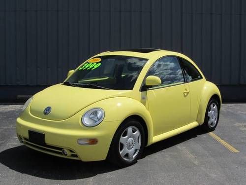 Yellow slug bug!