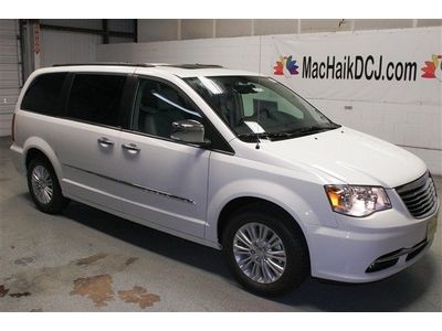 We finance new white automatic v6 3rd row bluetooth sunroof 2wd minivan lrack
