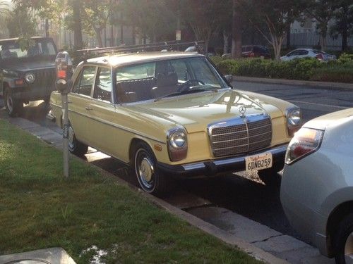 1975 Mercedes benz 240d diesel