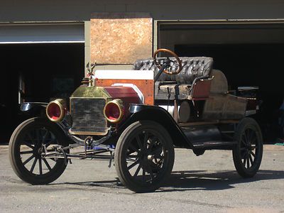 1914 model t fire chief runabout