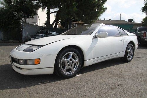1993 nissan 300zx  5-speed manual 6 cylinder no reserve