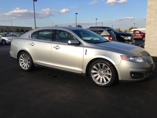 2012 lincoln mks, navigation, wheels, non smoker,cheapest in country! no reserve