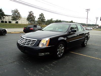 2007 cadillac dts low miles super clean fully serviced car!
