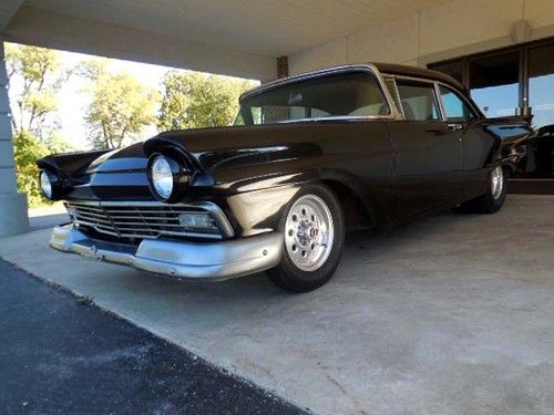 1957 ford fairlane custom 2 door hardtop hot rod coupe