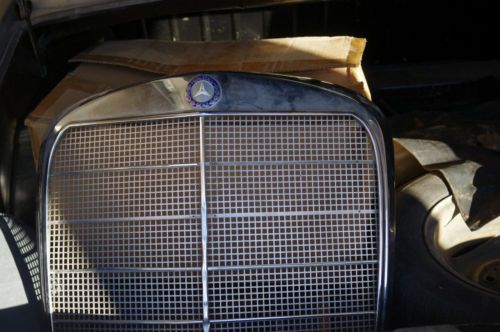 1965 mercedes 190 front grill