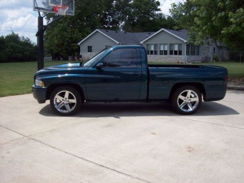 1997 dodge short bed air ride 81,000 miles