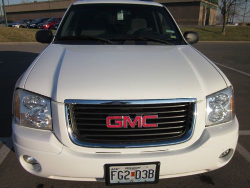 Buy Used 2004 Gmc Envoy Xl 6cly 4wd White Exterior Grey