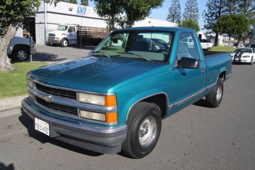 1996 chevrolet cheyenne regulart cab 2wd manual 6 cylinder no reserve