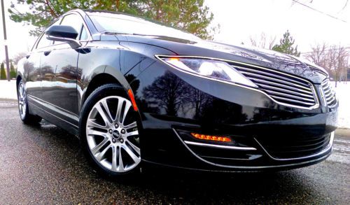 2013 lincoln mkz /warranty/ navigation/ leather/ cd/ sync/ low miles/ no reserve