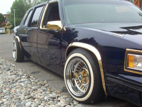 1985 cadillac fleetwood 75 formal limousine 4-door 4.1l lowrider hydrualic