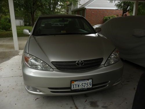 Low mileage 71k miles toyota camry silver, good condition, one owner