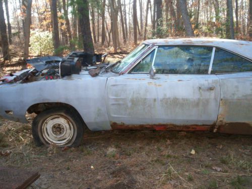 1969 dodge charger titled parts or restore rusty not 1968 1970 mopar 383 car