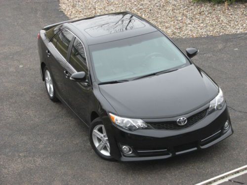 2012 toyota camry se limited