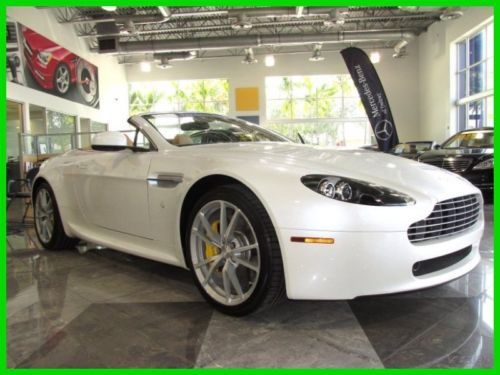 12 morning frost pearl white 4.7l v8 convertible *power heated seats *navigation