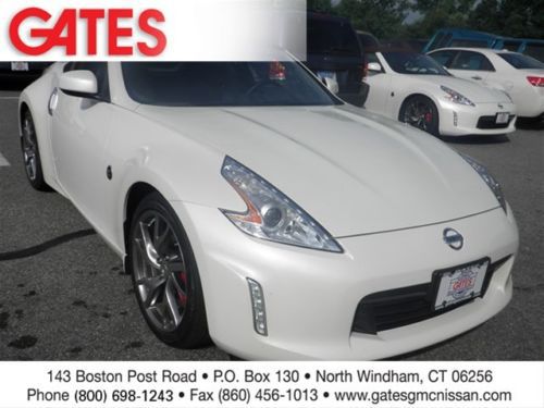 2013 convertible used 3.7l v6 manual 6-speed gas rwd pearl white