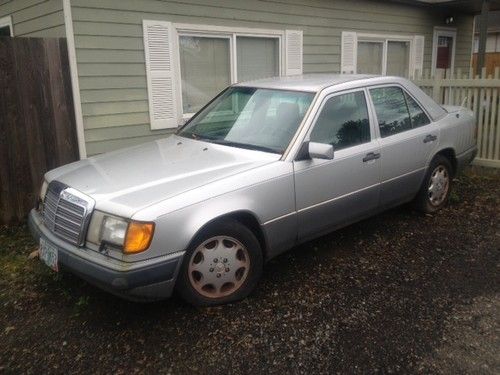 Silver 1993 mercedes-benz 400e, leather, complete, runs, sat 1 year, low tires