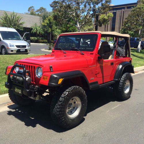 2001 jeep wrangler rock crawler (low miles &amp; lots of new parts)