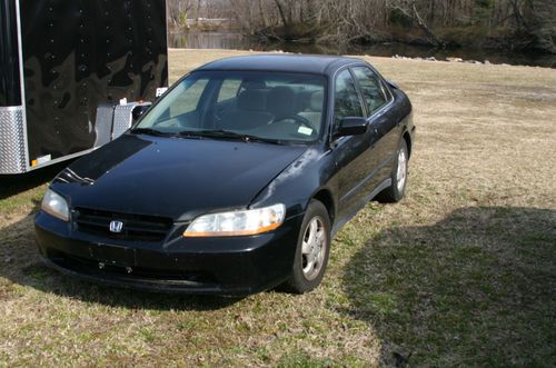 Police seized vehicle: 1998 honda accord lx sedan 4-door 2.3l