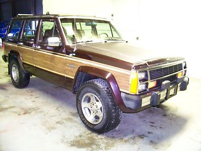 No reserve...wagoneer limited...low miles...4x4