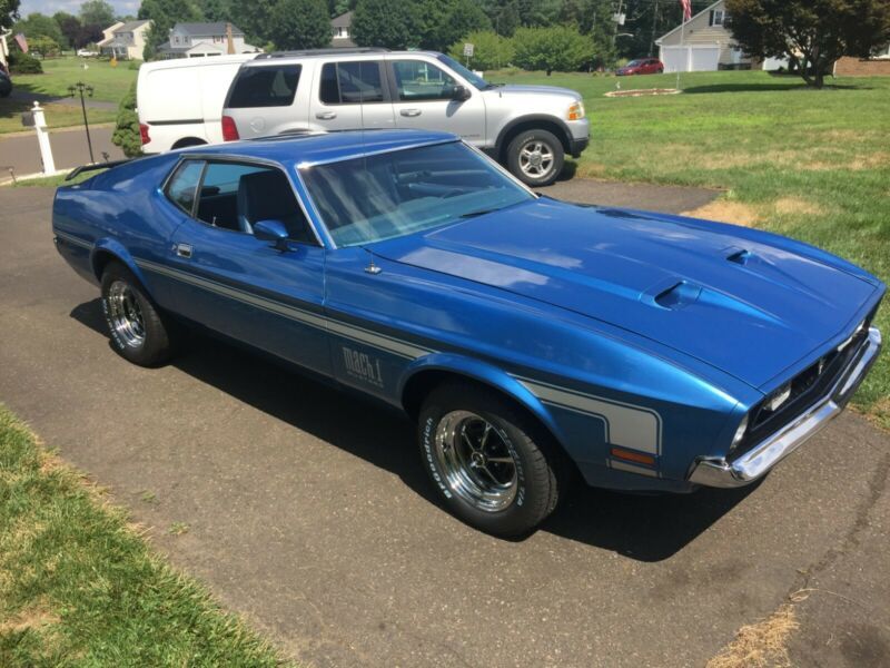 1972 ford mustang