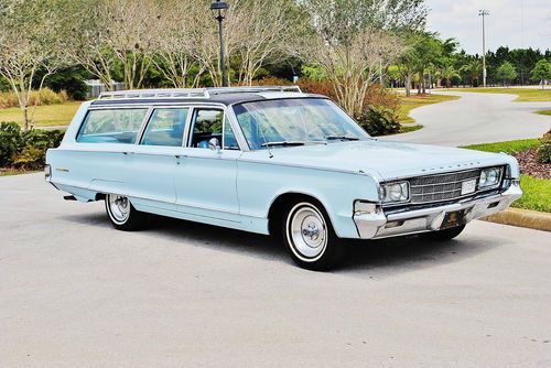 1965 chrysler new yorker wagon 9 passanger wagon all original very clean sweet