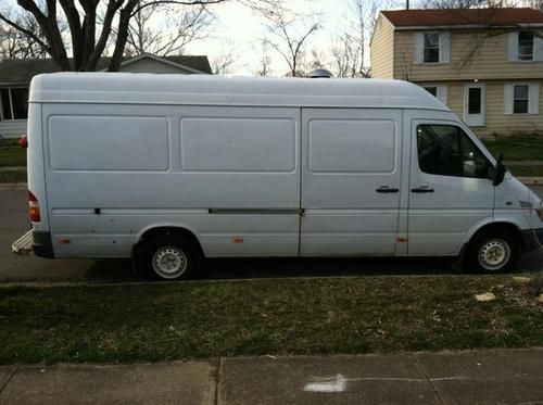 2002 dodge sprinter - freightliner