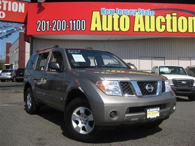 2007 nissan pathfinder s 4 wheel drive 4wd 4x4 carfax certified low reserve