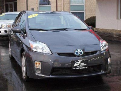 Prius hybrid 50 mpg, carfax one-owner, only 58 miles, like new, hard to find