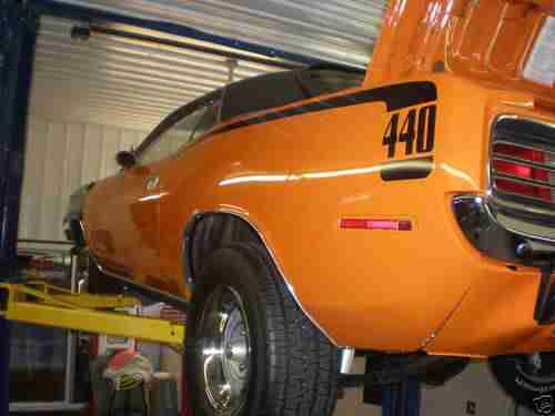 Find used 1970 Plymouth Cuda 440-Six Pack Vitamin C Orange ... Find used 1970 Plymouth Cuda 440-Six Pack Vitamin C Orange ...