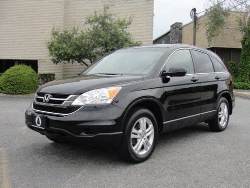 Beautiful 2010 honda cr-v ex l 4wd, loaded with options, just serviced