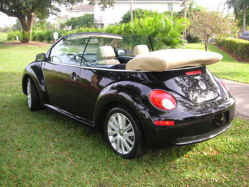 2008 new beetle black/tan
