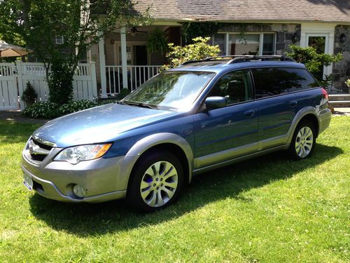 2009 subaru outback limited wagon 82k one owner very nice real car!!!!!