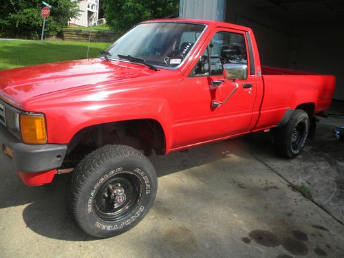 1985 toyota 4x4 with 22 re automatic transmission #3