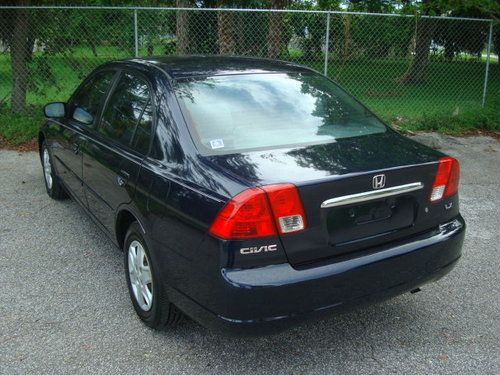2003 Honda Civic LX Sedan 4-Door 1.7L, image 3