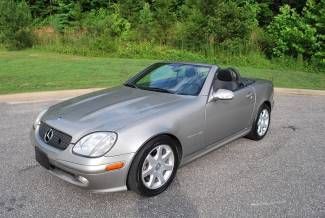 2004 mercedes benz slk 230 convertible .looks good runs great no reserve