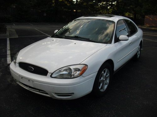 2006 ford taurus sel deluxe,leather,roof,,all option,xtra clean,nr!!!!