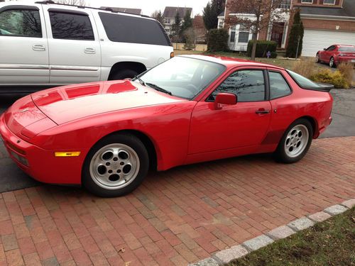 1986 porsche 944 turbo coupe 2-door 2.5l