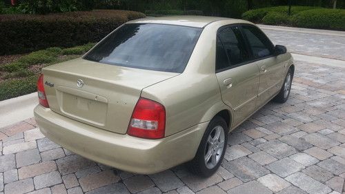 2003 mazda protege dx sedan 4-door 2.0l