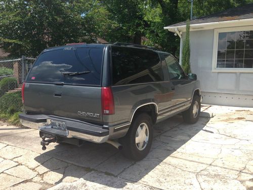 Find used 1999 Chevrolet Tahoe Sport Utility 2-Door 5.7L 4 ... Find used 1999 Chevrolet Tahoe Sport Utility 2-Door 5.7L 4 ...