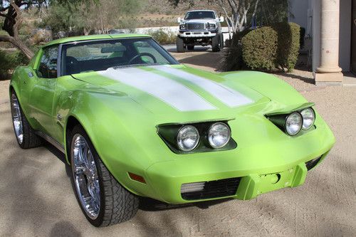 1975 chevrolet corvette stingray