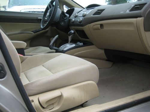 Find Used 2006 Honda Civic Lx Sedan 4 Door 1 8l In Lacombe