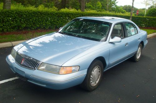 1997 lincoln continental fully loaded very clean. sunroof runs great new tires!