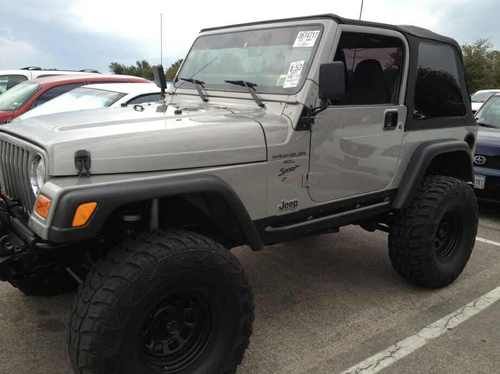 Find Used 2000 Lifted Jeep Wrangler Sport 2 Door 4 0l In Crowley