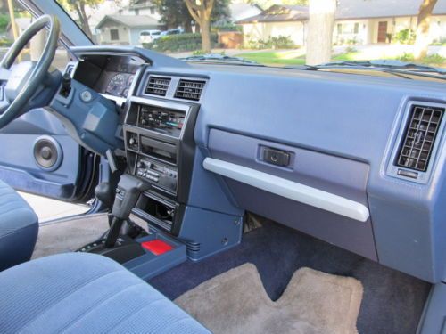Find Used 1993 Nissan Se V6 4x4 Automatic Pickup Truck