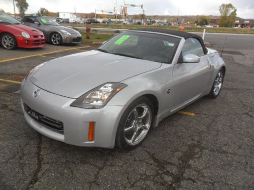 Enthusiast convertible roadster, 3.5 v6, 6 speed, leather, clean, warranty !!!
