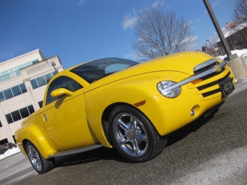 2005 chevrolet chevy ssr 6 speed manual yellow low miles corvette powered