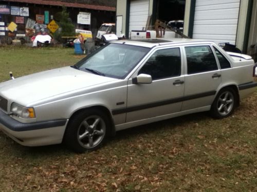 1996 volvo 850 turbo sedan 4-door 2.3l