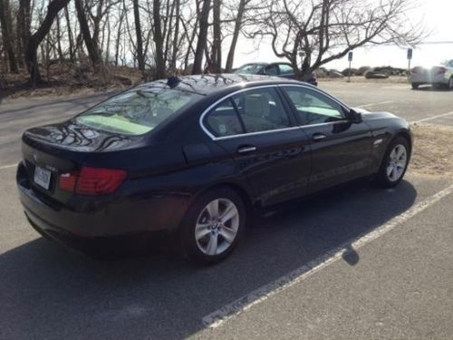 2012 bmw 528i xdrive sedan 4-door - moved to nyc and need to sell, title in hand